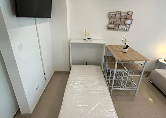 Wolfuehloase Am Airport Apartament Hamburg