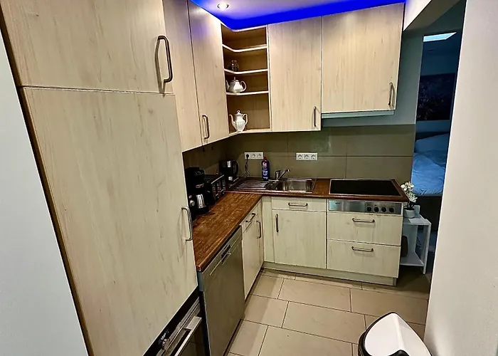 Apartament Wolfuehloase Am Airport