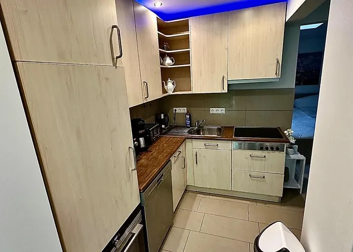 Apartament Wolfuehloase Am Airport