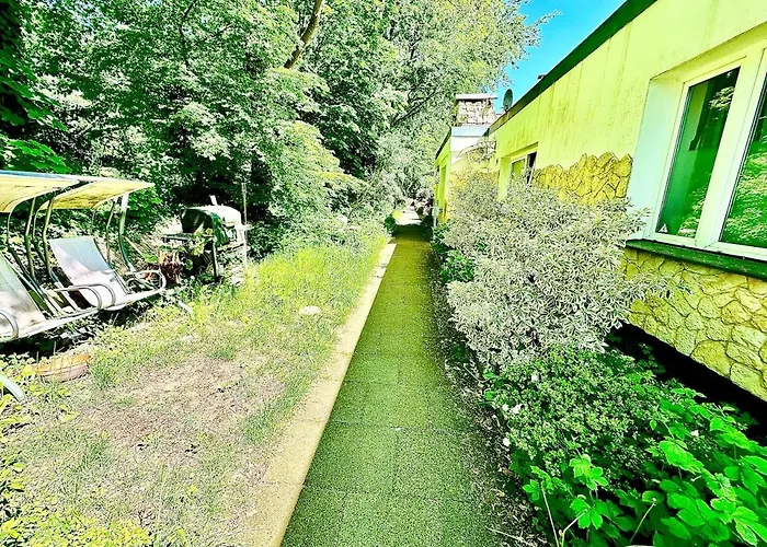 Apartament Wolfuehloase Am Airport *